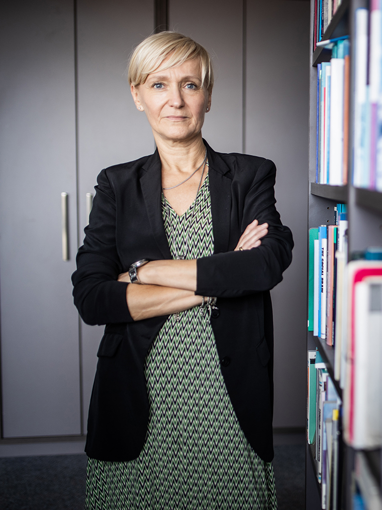 Prof. Dr. Silvia Schneider